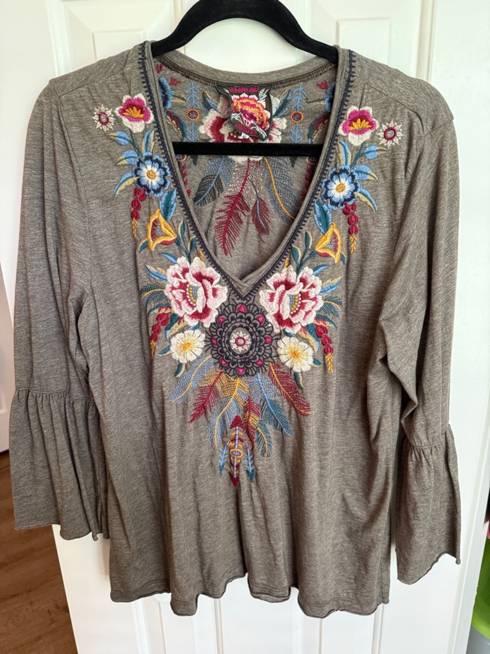 Embroidered V-Neck Floral Bell-Sleeve Top in Olive